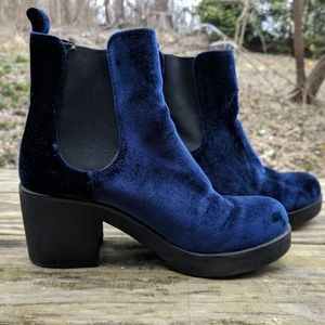 Blue velvet heeled boots